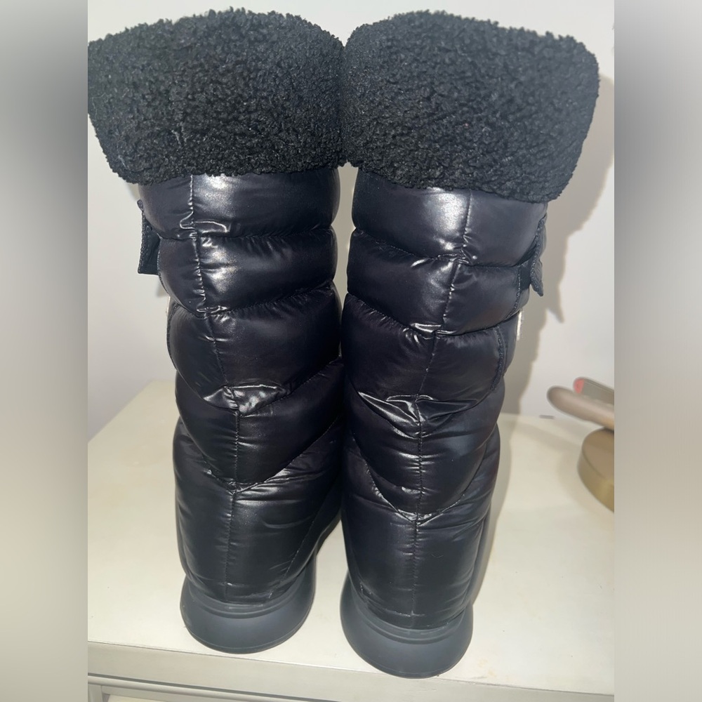 Gaia fleece-trimmed quilted shell boots - Picture 4 of 6